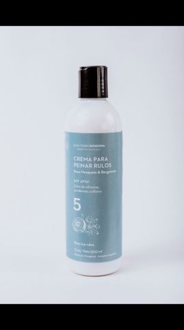 Crema Para Peinar Rulos - Rosa Mosqueta Y Bergamota Savia Tierra x 300ml